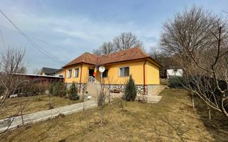 Casa cu teren generos, aproape de Cluj - Poză 3