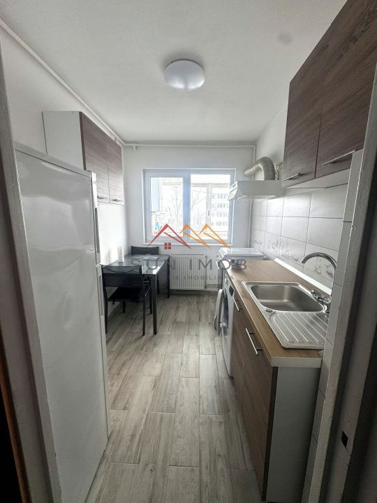 De inchiriat, apartament 2 camere, decomandat, zona ultracentrala - Poză 1