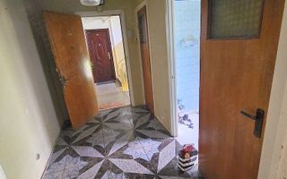 Apartament 3 camere, etaj 1, 64 mp, boxă, zona Trapezului - Poză 6