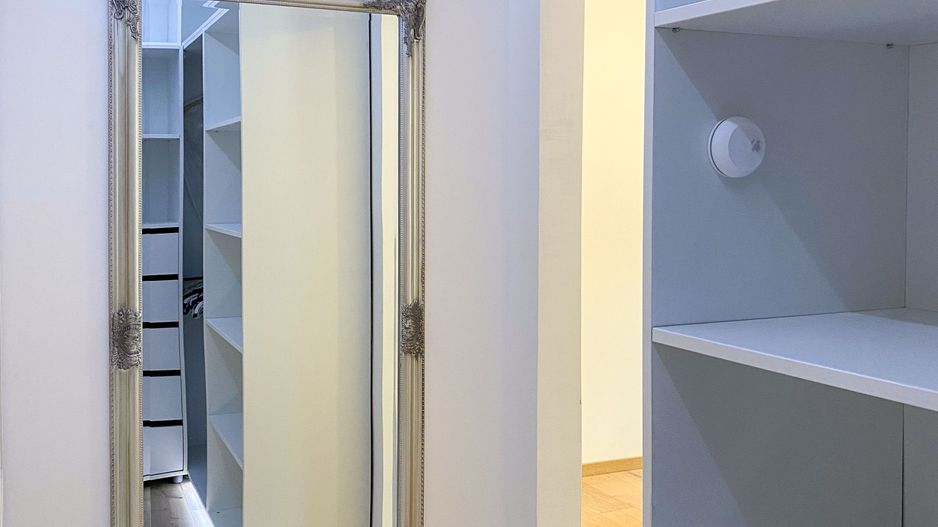 Apartament de lux cu 4 camere la mansardă - Poză 14