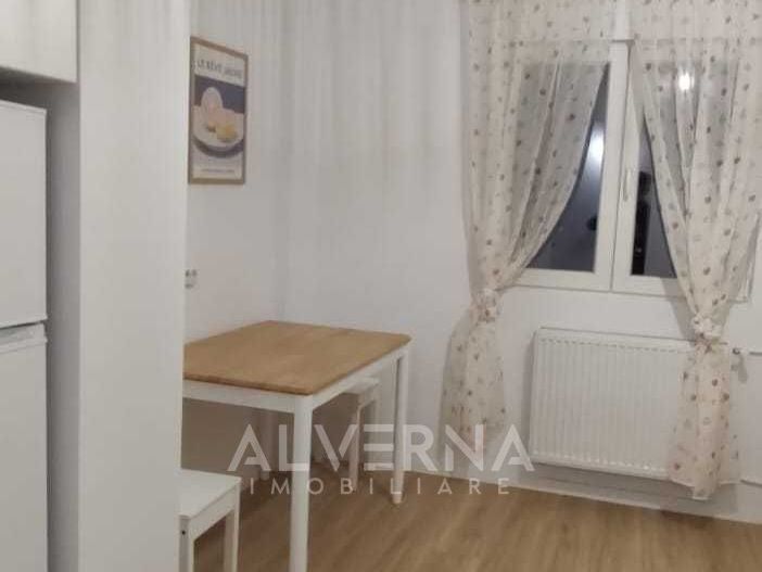 Apartament 2 camere | 50mp + balcon | recent renovat Zona Marasti - Poză 3