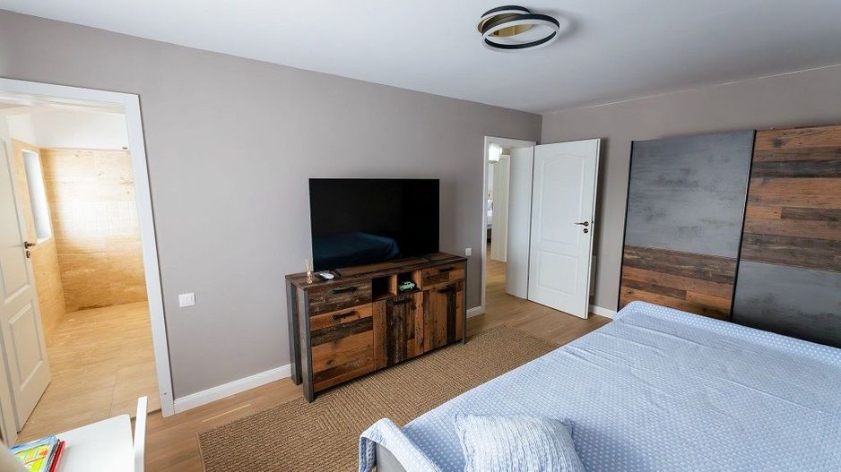 Vila de inchiriat | Silistea Snagovului | Aproape de lac-ponton privat | Jacuzzi - Poză 24