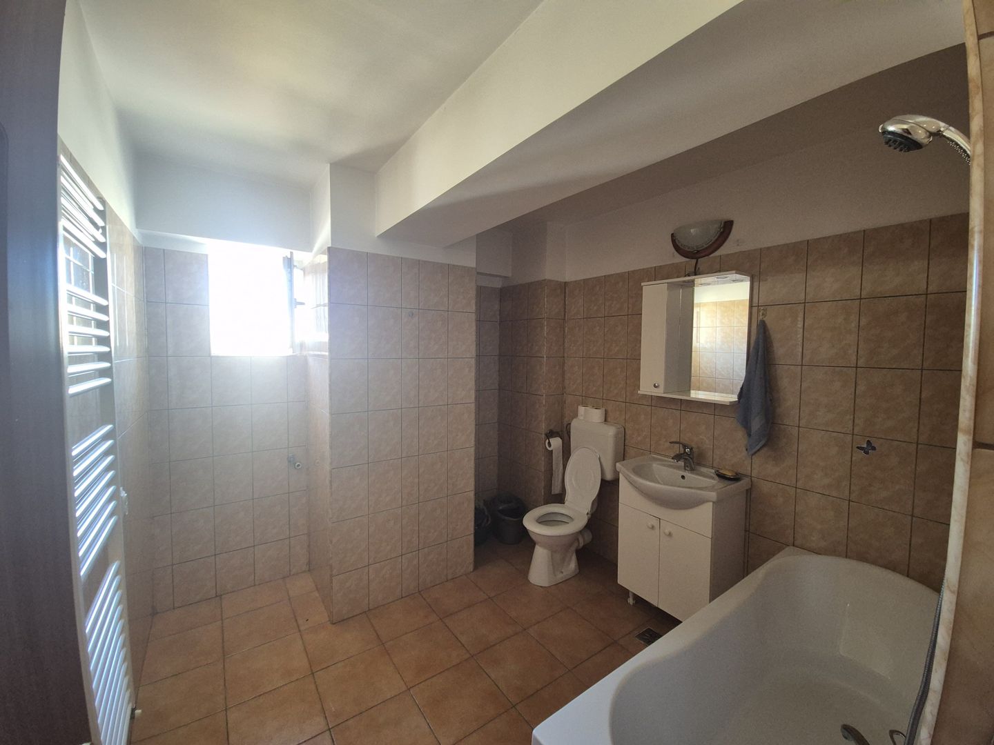 Inchiriere garsoniera bloc nou, Gavana Piata - Poză 4