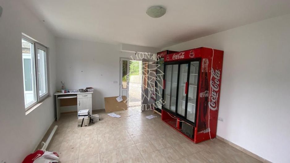 Imobil cu magazin 75 mp-teren 68 mp-Oportunitati Business-Colibita - Poză 4