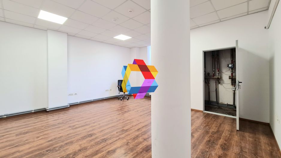 Spatiu birouri de închiriat Brasov - 220 mp # spatii-comerciale-brasov.ro - Poză 16