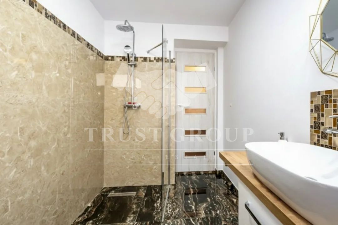Apartament in vila- Unirii, str George Georgescu | Curte 70mp | Pivnita & Pod - Poză 14