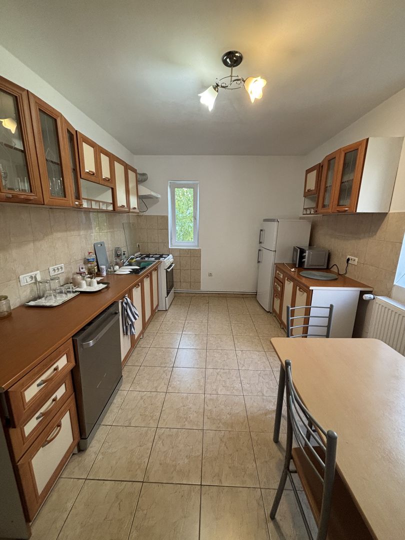 Apartament 3 camere zona Braytim - Poză 12