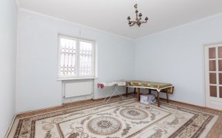 Vânzare, casă 3 nivele , str. Sihastrului, Codru - Poză 19