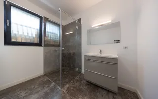 Sanpetru ,Subcetate-Casa 4 camere,3 bai+480 mp teren - Poză 12