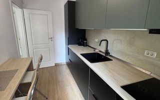 Garsoniera mobilata nou complet Central Adress Residence + loc parcare - Poză 5