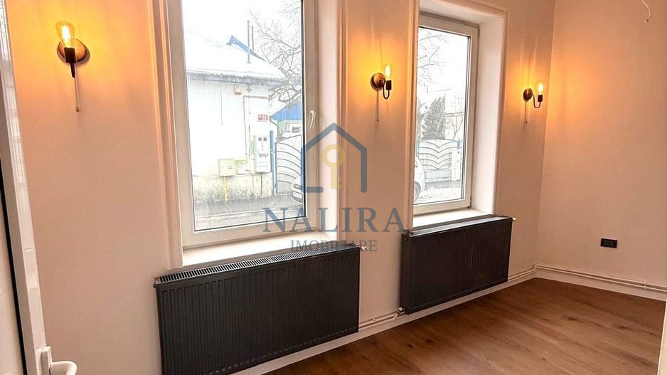 Casa de vanzare - Centrul Vechi - Poză 3