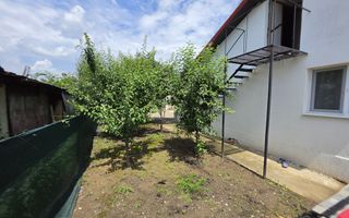 🏡 Casă renovată cu 6 camere, teren 557 mp – Berceni, Prahova - Poză 11