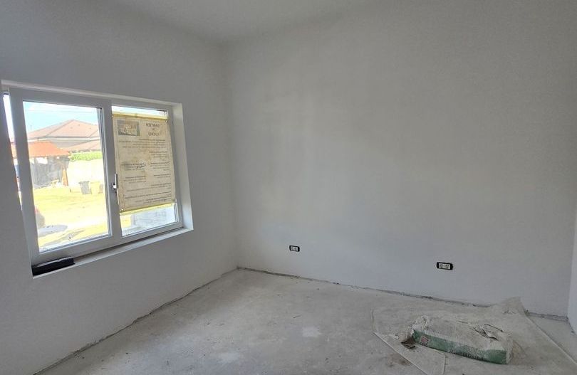 Giroc-Bld. Aviatiei | 5 camere | 3 bai | Bucatarie inchisa | Asfalt - Poză 8