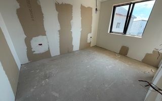 CASA INDIVIDUALA - 5 CAMERE, INCALZIRE PARDOSEALA , TEREN 420 COMIS 0% - Poză 8