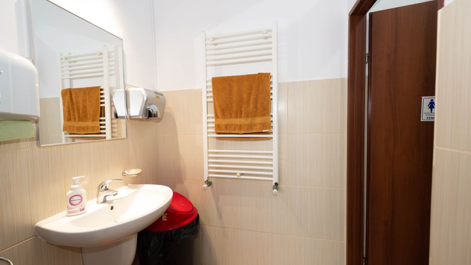 Spatiu de birouri stradal, 148mp de inchiriat în zona Soseaua Chitilei - Poză 6