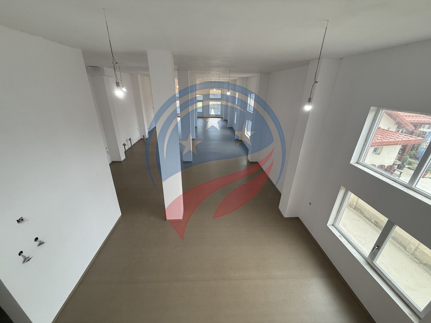 Spatiu comercial de inchiriat/Livezi/Dolj - Poză 8