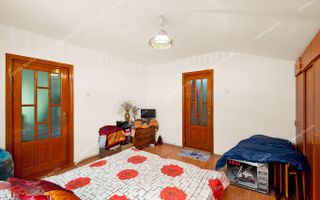 Vila cocheta, situata in centrul istoric al orasului - Poză 14