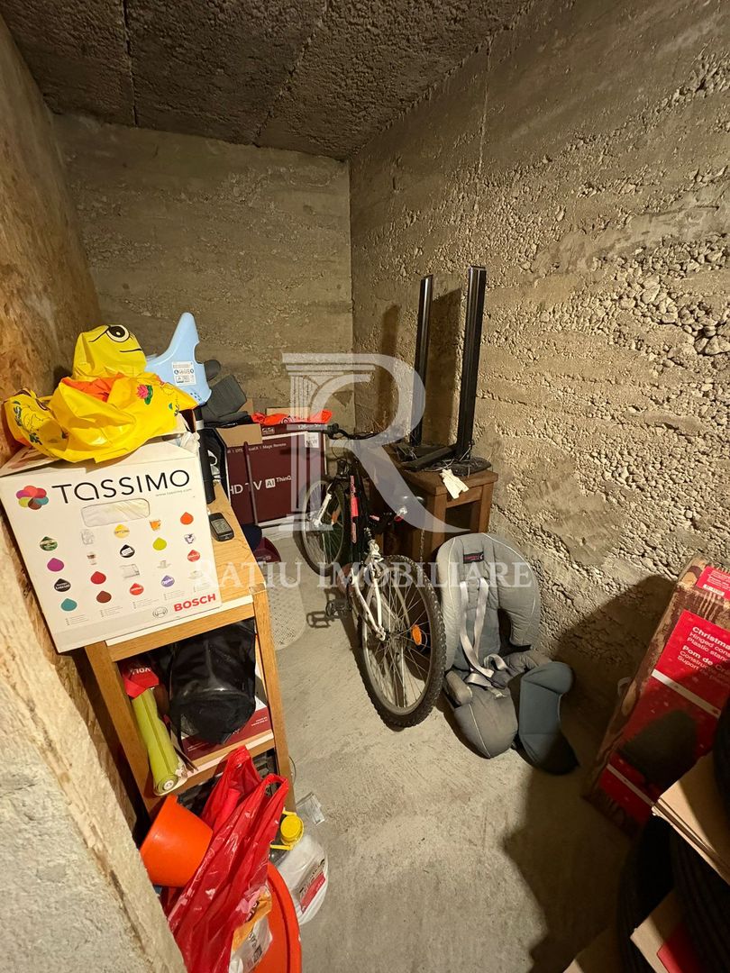 Apartament cu 3 camere | Decebal | Oradea - Poză 13