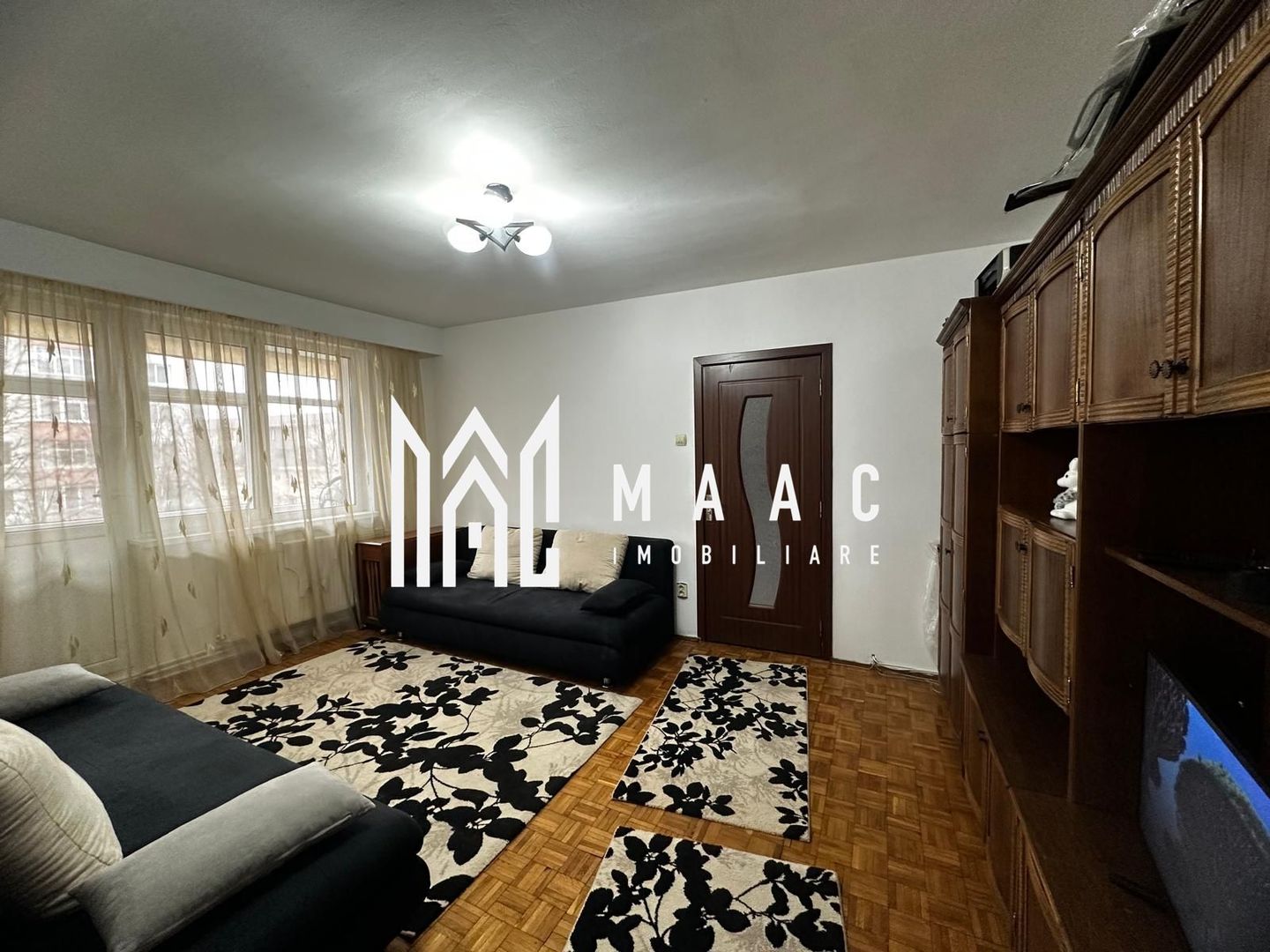 Apartament 2 camere | Balcon | Etaj intermediar | V.  Aaron - Poză 2