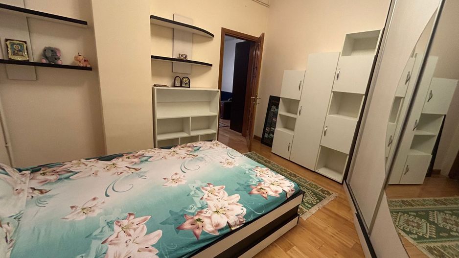 3 Camere Ultracentral 2 minute de Metrou Univestitate - Poză 4