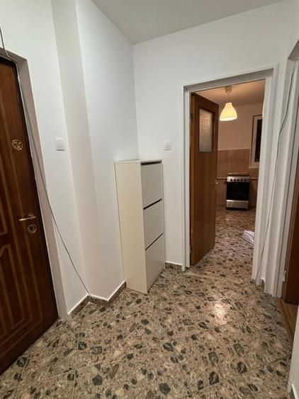 Apartament 2 camere de vanzare Drumul Taberei, Moghioros - Poză 3
