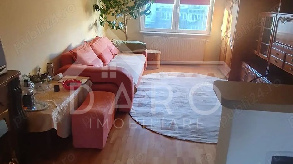 Vând apartament modern, intretinut - Poză 4