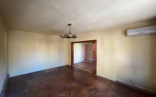 3 Camere Decomandat Central –90mp | Vizibilitate Excelentă | Potențial - Poză 2