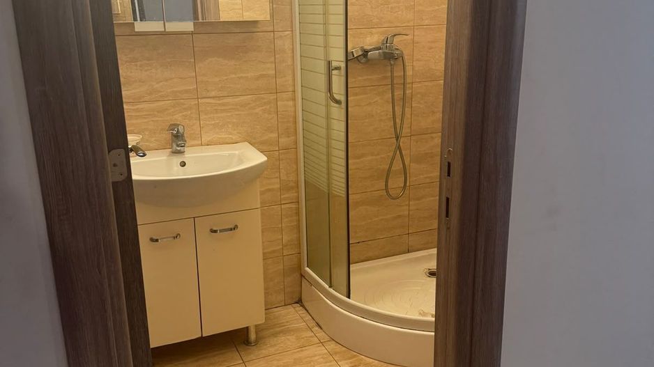GARSONIERA - BRANCOVEANU, CENTRALA PROPRIE, BLOC NOU, MOBILAT MODERN - Poză 7