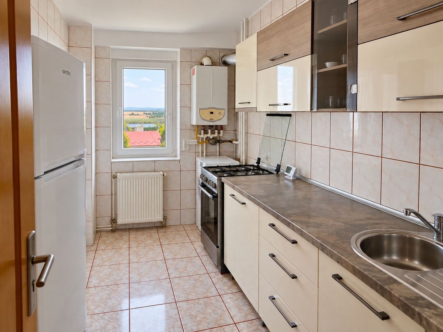 De inchiriat apartament cu 2 camere etaj 5 Mazepa 2, 420 euro - Poză 6