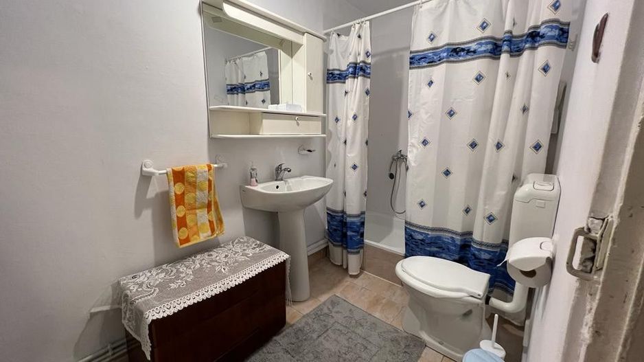 Dacia - Casa  4 camere, mobilată și utilată - Poză 15