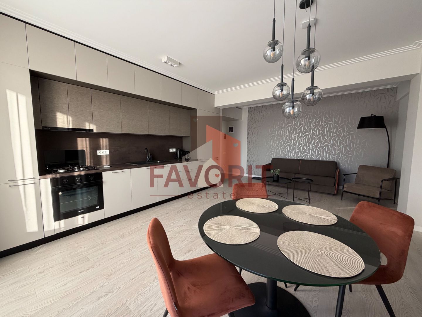 COMISION 0% . Etaj 1. Mobilat si utilat. - Poză 1