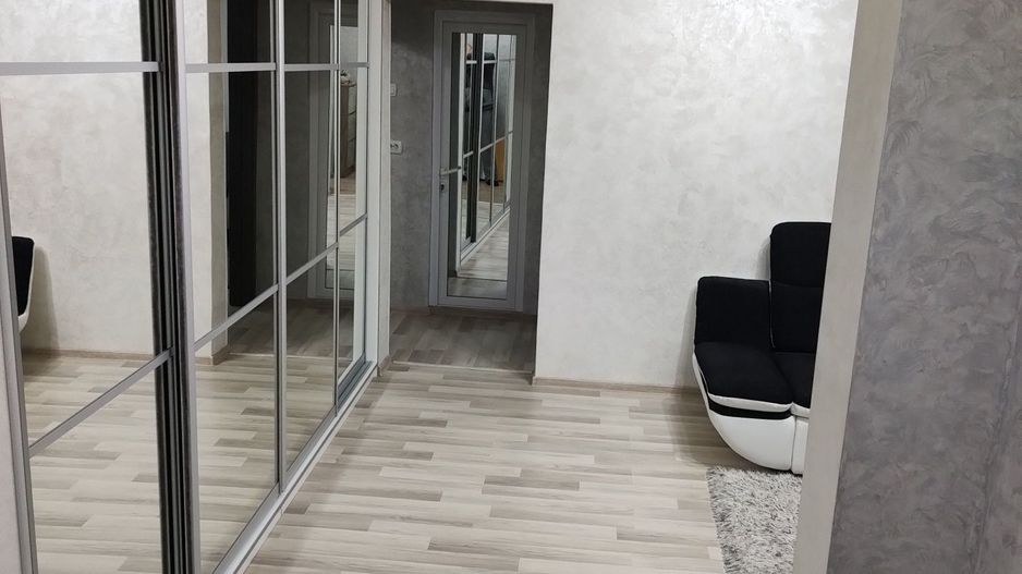 APARTAMENT 3 CAMERE – MICRO 17 – RENOVAT – ETAJ 3/4 – 64 MP - Poză 12