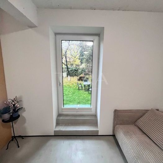 Studio in Centrul orasului, ideal  Airbnb. - Poză 4