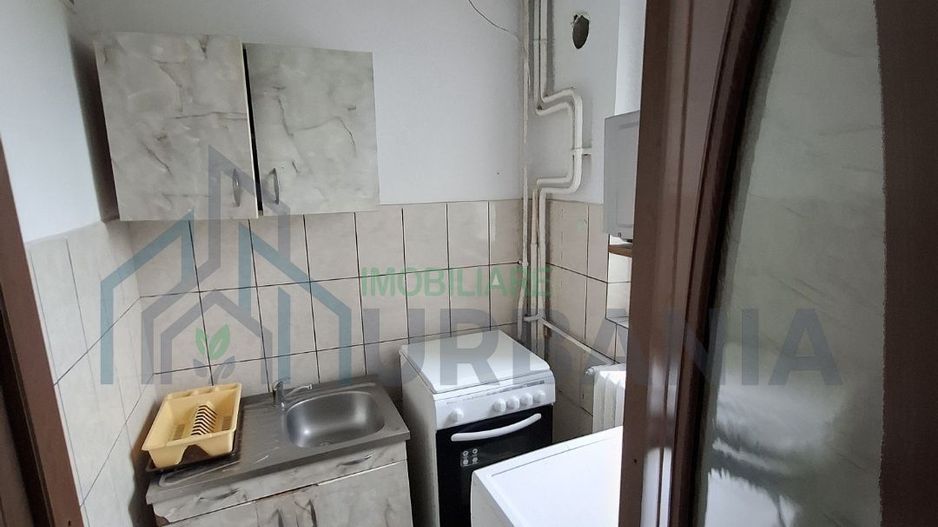 Garsonieră în bloc de apartamente zona Tătărași str Eternitate - Poză 6