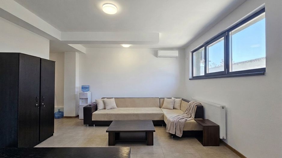 Apartament cu 2 camere de vanzare Ovidiu Constanta parcare inclusa - Poză 1