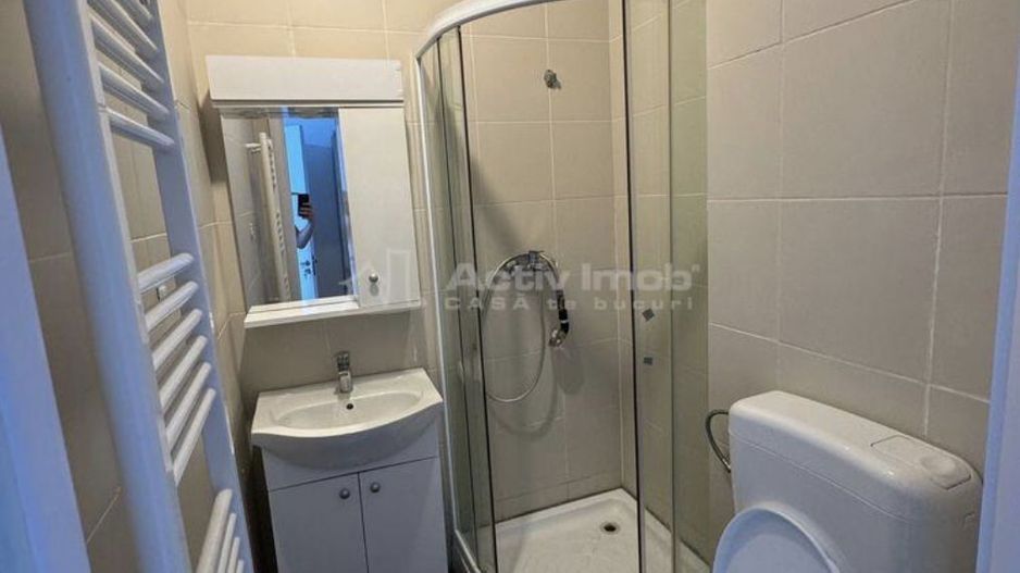 Casă / Vilă în Tunari - Poză 6