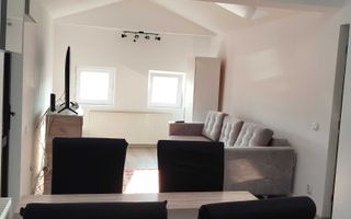Apartament spațios la mansardă, 2 dormitoare și mult soare în Mănăștur - Poză 2