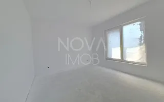 Casa tip duplex, la alb - Sura Mica - COMISION 0 - Poză 13