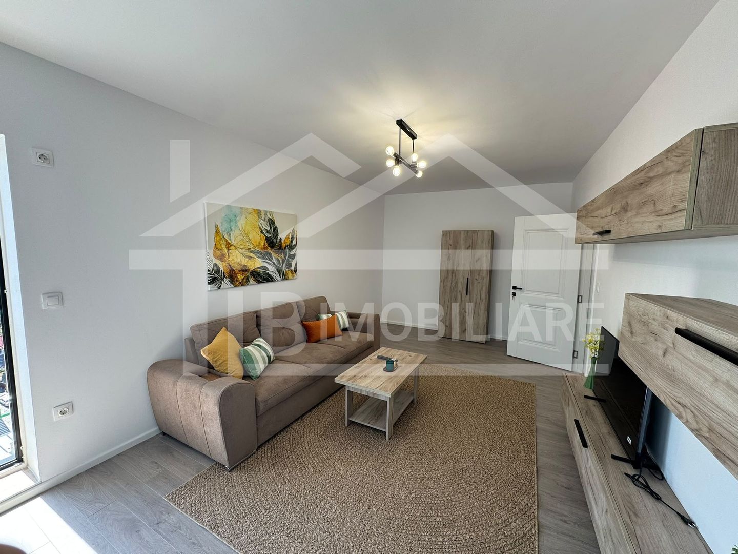 Apartament 2 camere, 56 mp, decomandat, parcare, Zona Vivat Residence - Poză 2