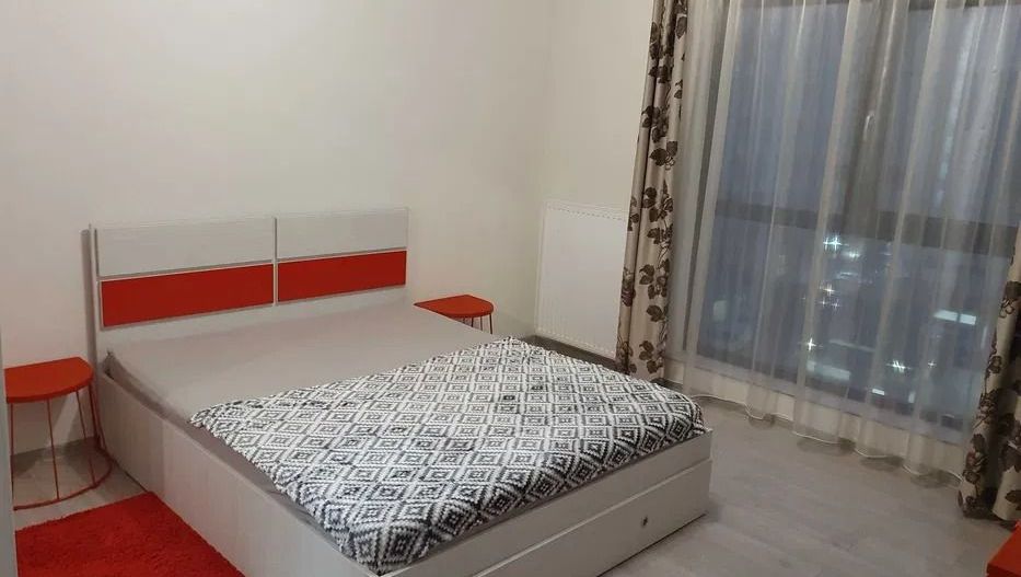 GARSONIERA PLAZA RESIDENCE, BUCATARIE INCHISA, BLOC NOU, METROU 10 MIN - Poză 1