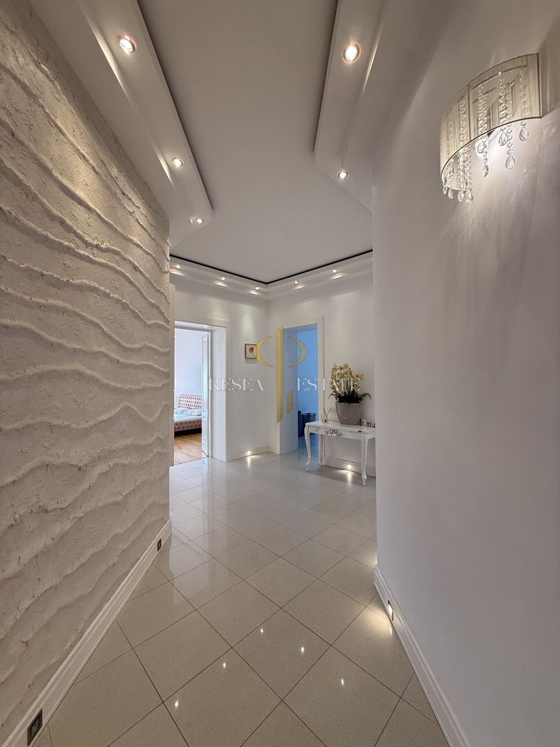 Apartament 3 camere în vecinătatea Parcului Poporului–Cladire Istorica - Poză 9