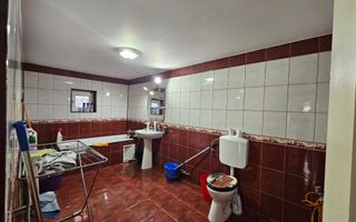 Casa 4 camere - curte 400mp Sector 4 - Luica -Giurgiului -Piata Resita - Poză 14