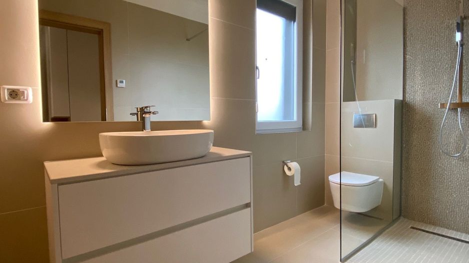 Apartament la prima inchiriere  în Dumbravita - Poză 4