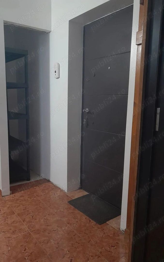 Inchiriez apartament modern - Poză 3