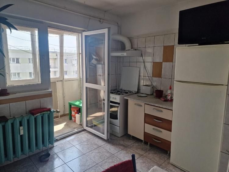 Apartament 3 camere cu loc de parcare in zona Stefan Cel Mare 5 min de Metrou - Poză 5