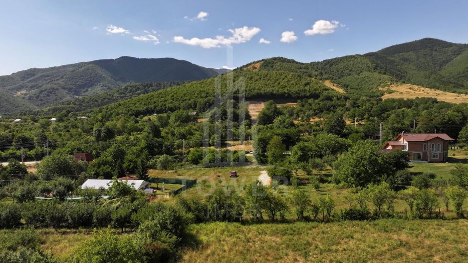 Teren în Tocile cu priveliște către munte - Poză 1