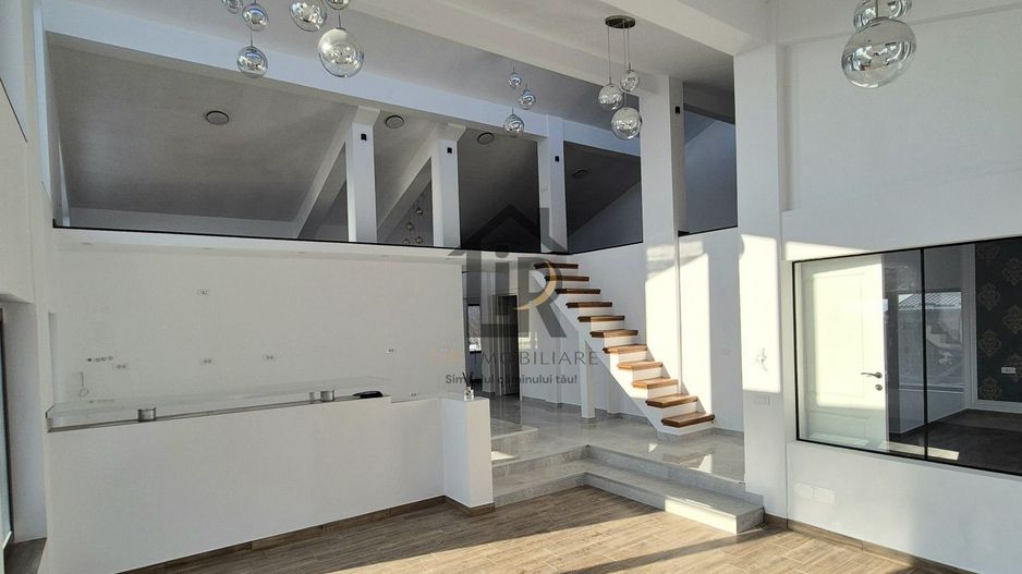 Vila 4 camere comision ZERO- Hlincea- Iasi - Poză 3