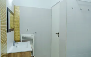 PALAZU MARE -  Vila Duplex cu 4 Camere, Panorama Superba si Curte Amenajata - Poză 44