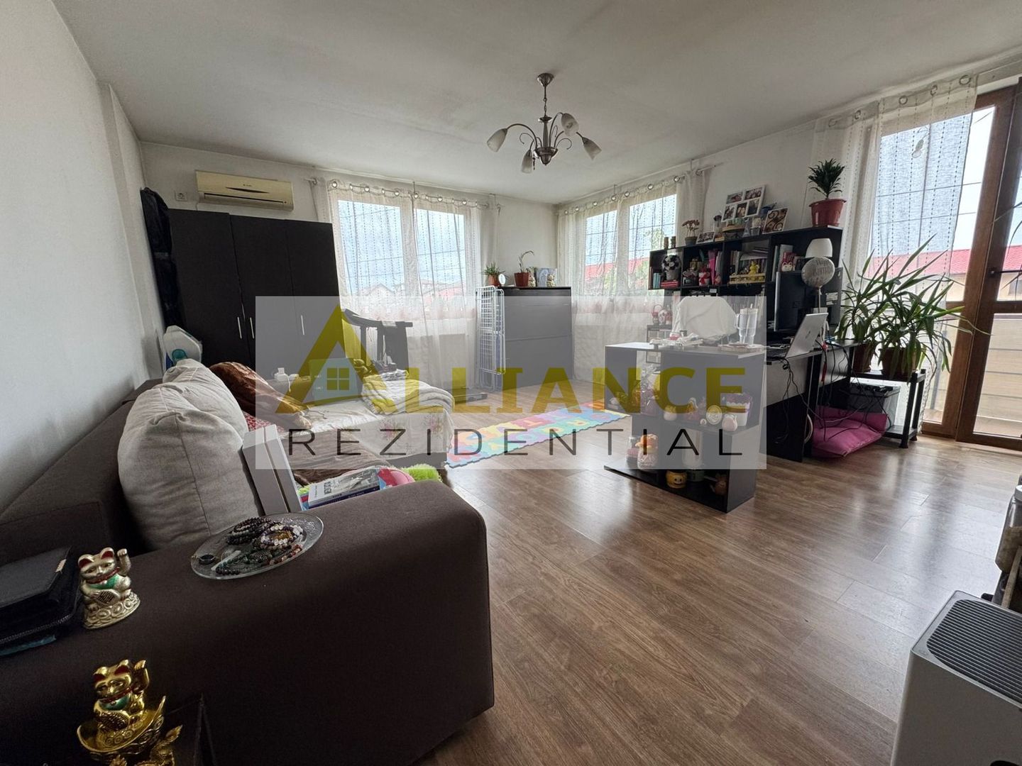 Apartament 3 camere | Drumul Fermei | 77,73 mp | Parcare inclusa - Poză 2