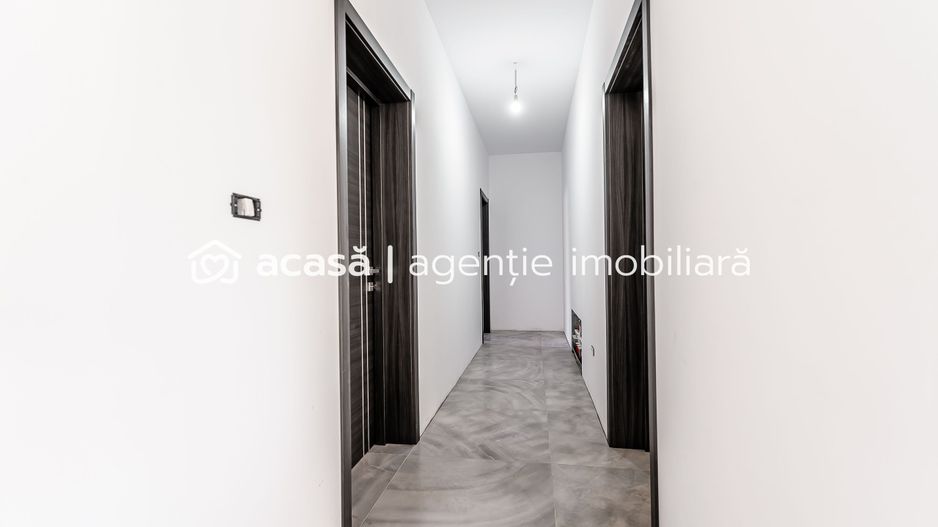 Vândut! Casă nouă cu teren generos Sânicolaul Mic - Poză 5
